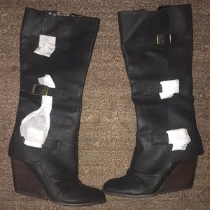 Fergalicious black boots